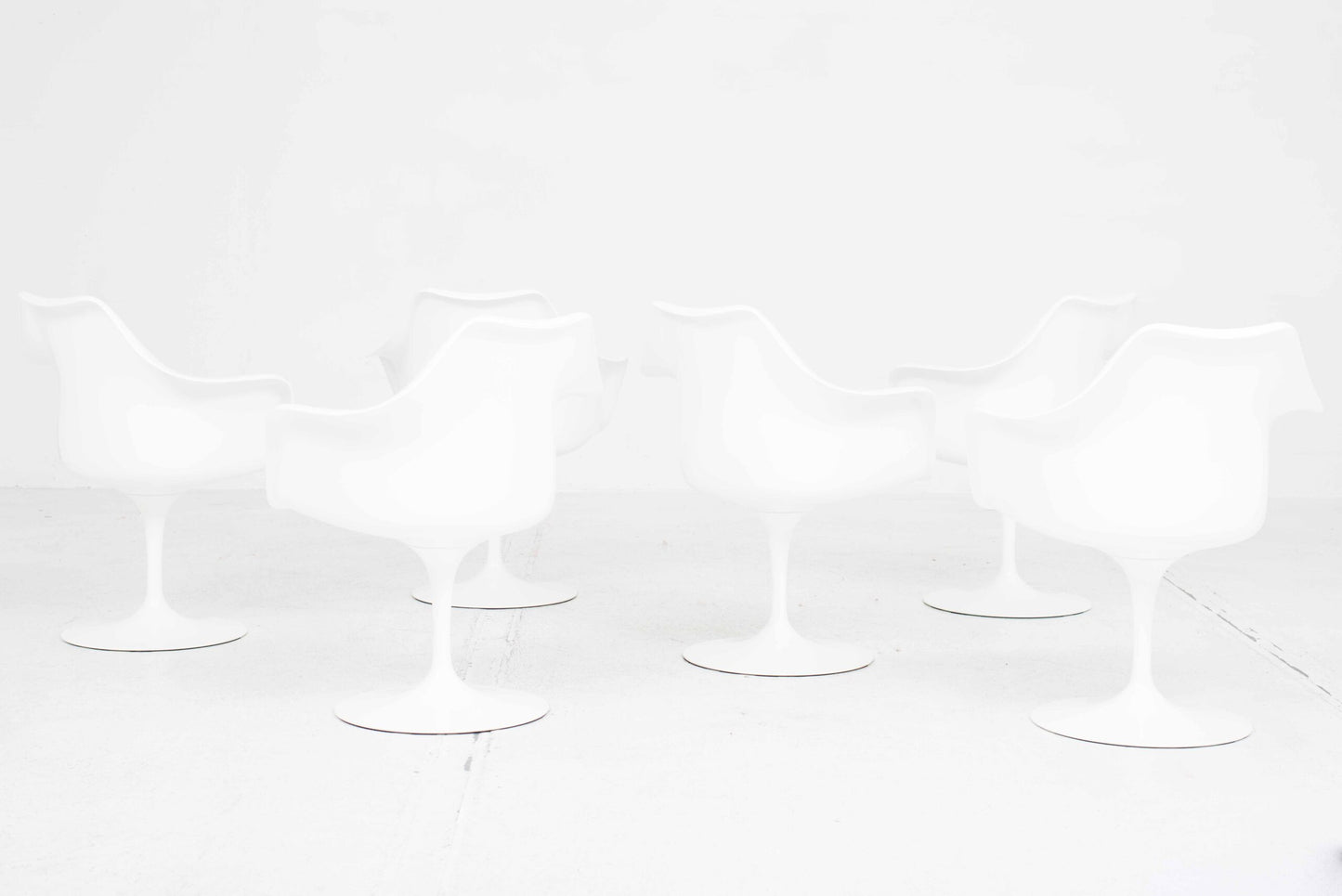 Tulip Armchair by Eero Saarinen for Knoll International in white