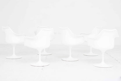 Tulip Armchair by Eero Saarinen for Knoll International in white