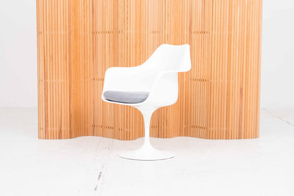 Tulip Armchair by Eero Saarinen for Knoll International in white