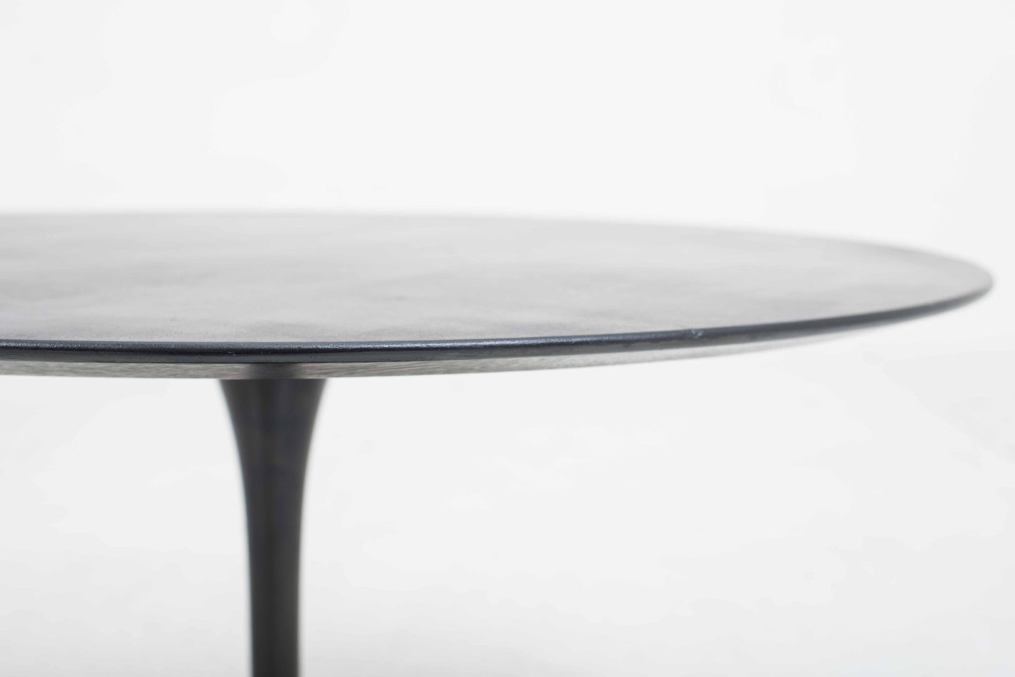 Table basse Tulip par Eero Saarinen pour Knoll