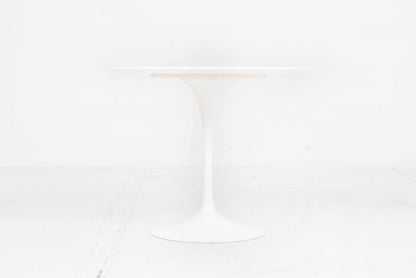 Tulip Table 91cm by Eero Saarinen for Knoll International