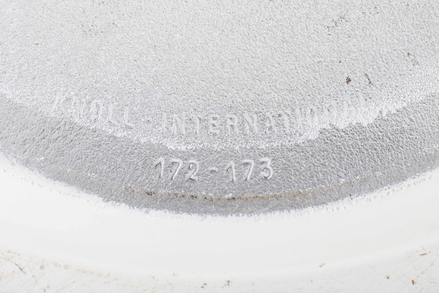 Tulip Table 91cm by Eero Saarinen for Knoll International