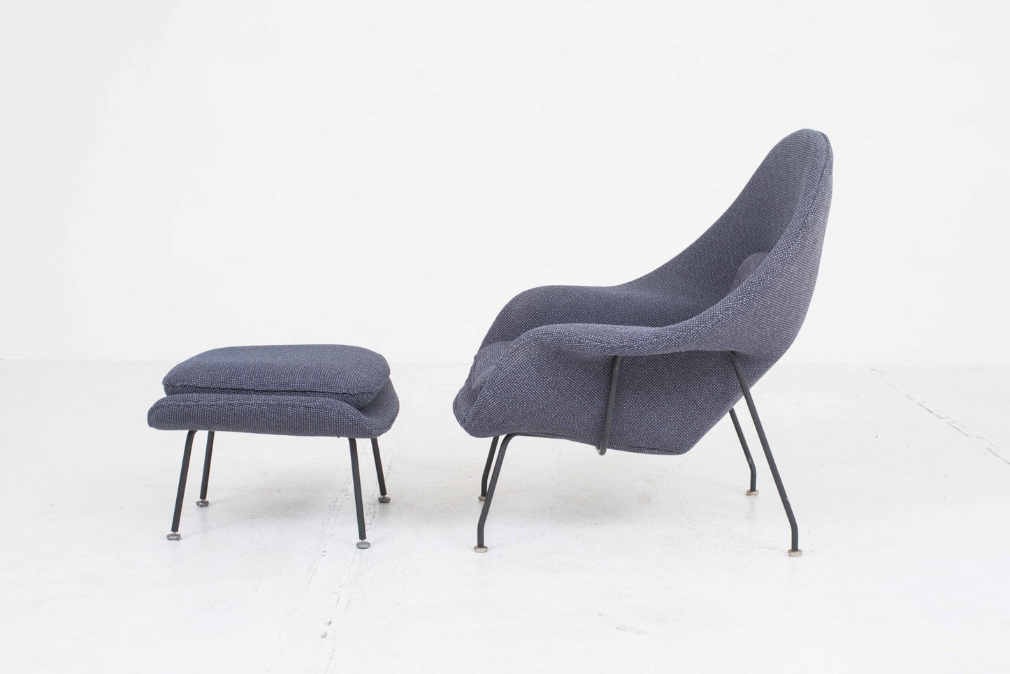 Vintage Sessel Womb von Eero Saarinen für Knoll International & Ottoman