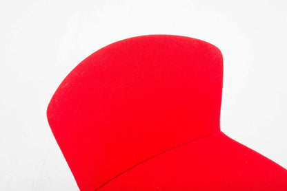 Vintage Stuhl Bertoia von Harry Bertoia für Knoll International, schwarz mit rotem Polster
