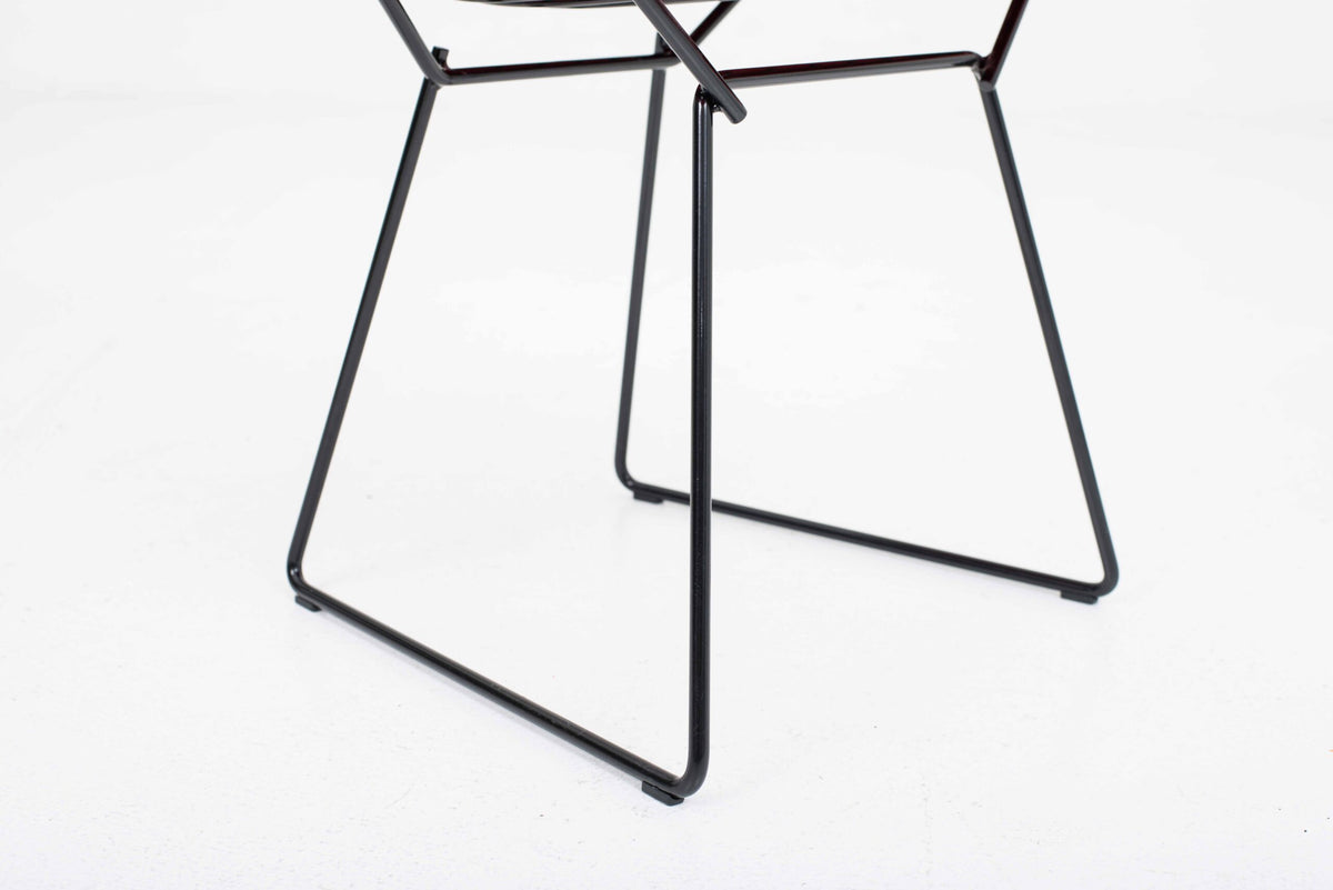 Vintage Stuhl Bertoia von Harry Bertoia für Knoll International, schwarz mit rotem Polster