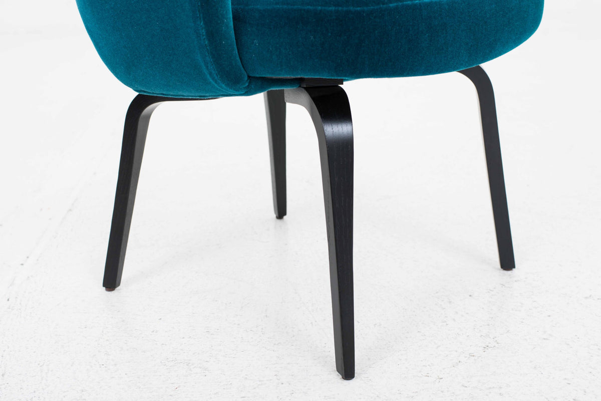 Set von 4 Conference Armlehnstühle von Eero Saarinen für Knoll International