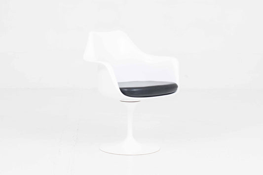 Vintage Armlehnstuhl Tulip von Eero Saarinen für Knoll International in Weiß