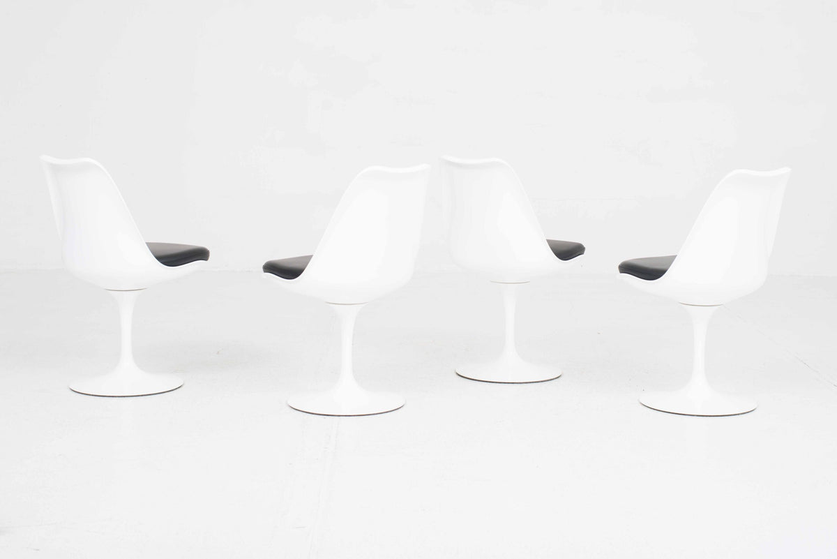 Vintage Stuhl "Tulip" von Eero Saarinen für Knoll International, schwarzes Lederkissen