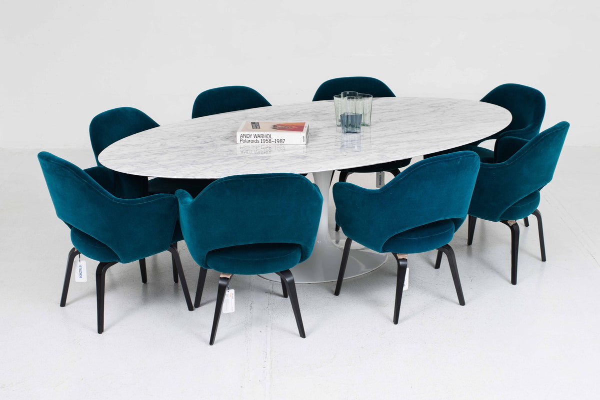 Vintage Tisch 'Tulip' von Eero Saarinen für Knoll International, weisser Marmor, oval