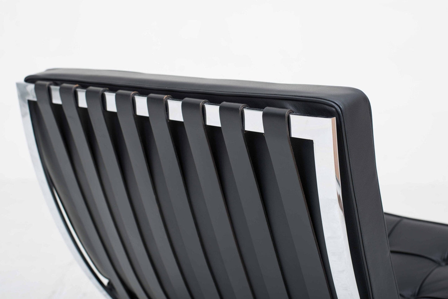 Fauteuil vintage Barcelona de Ludwig Mies van der Rohe pour Knoll