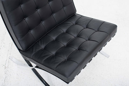 Fauteuil vintage Barcelona de Ludwig Mies van der Rohe pour Knoll