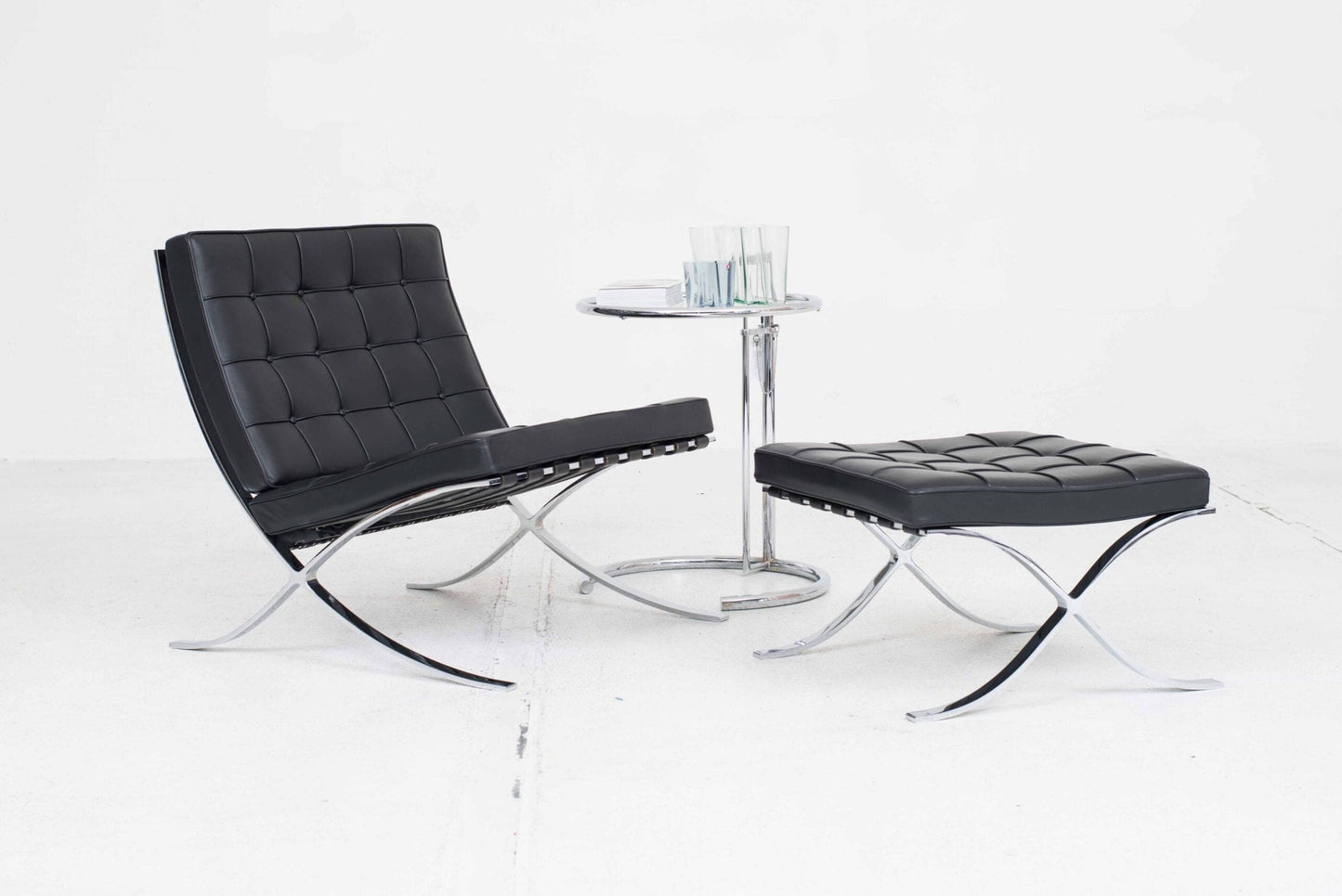 Fauteuil vintage Barcelona de Ludwig Mies van der Rohe pour Knoll