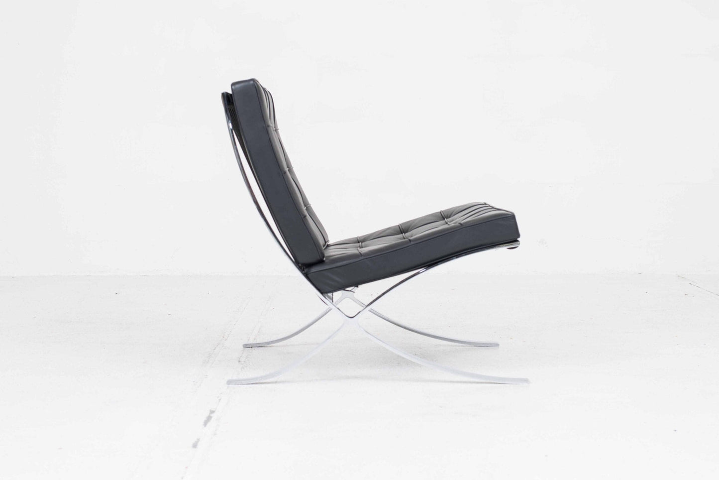 Fauteuil vintage Barcelona de Ludwig Mies van der Rohe pour Knoll