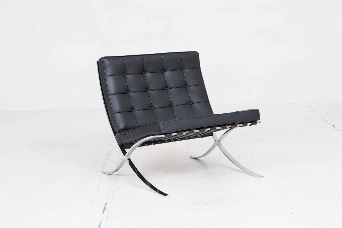 Fauteuil vintage Barcelona de Ludwig Mies van der Rohe pour Knoll