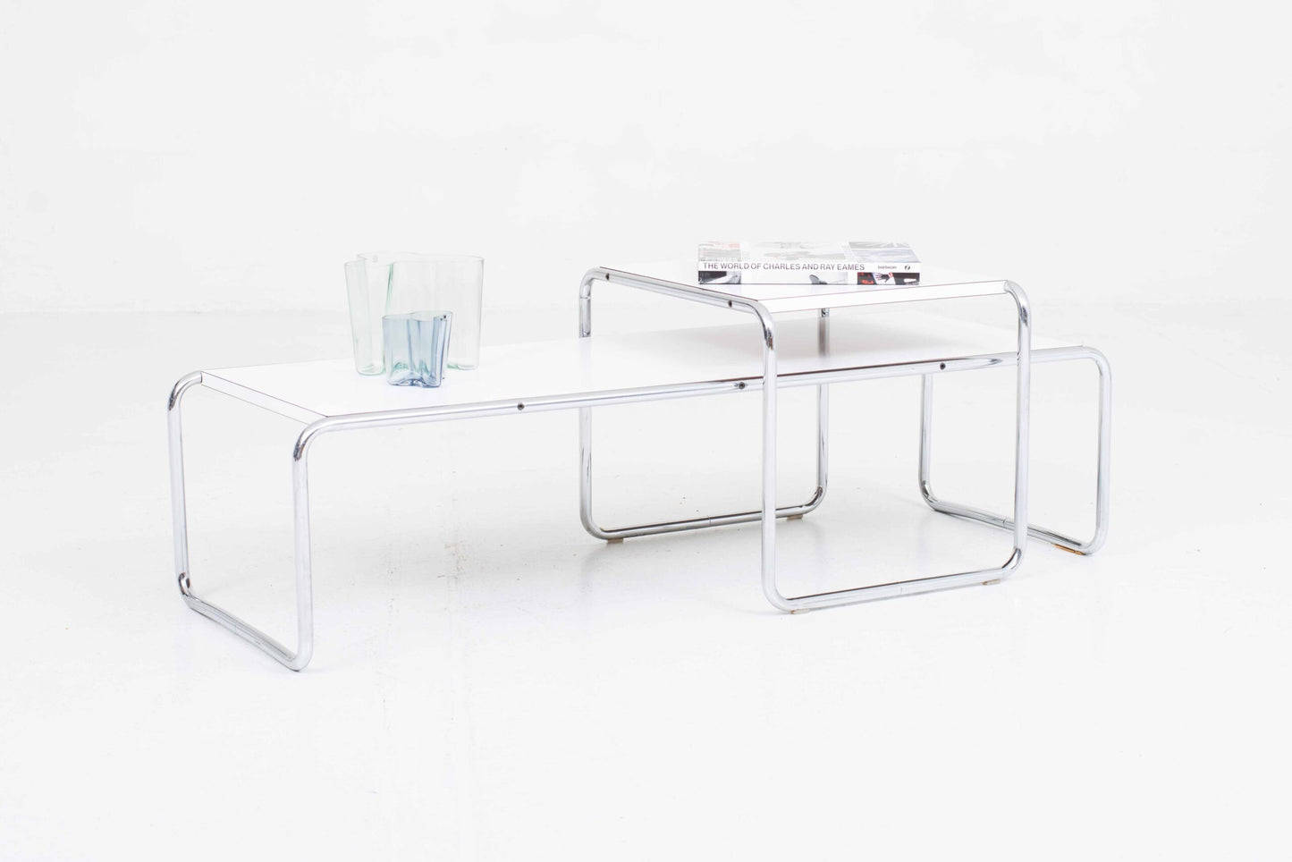 Vintage Couchtisch Laccio 1 von Marcel Breuer für Knoll in Weiß