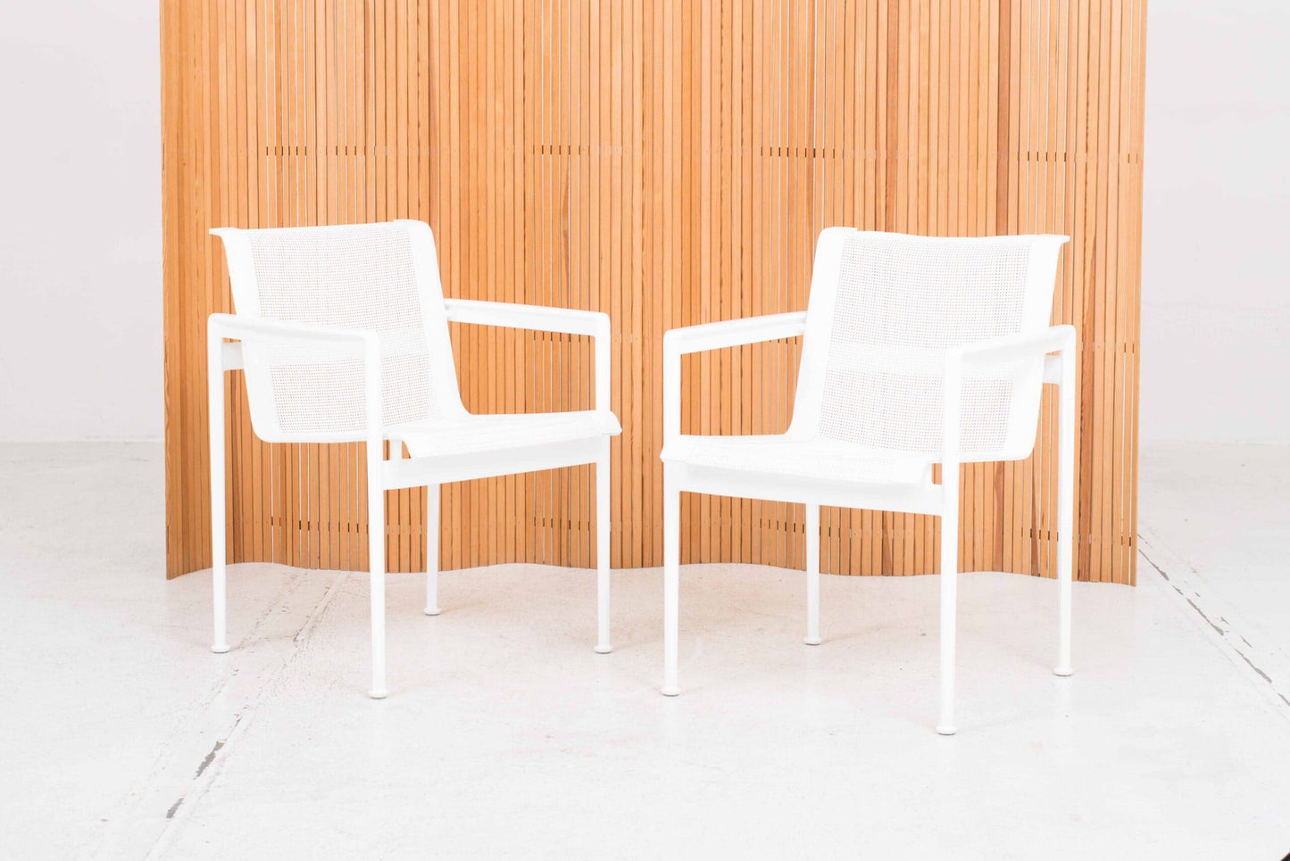 Vintage chair with armrest by Richard Schultz for Knoll International