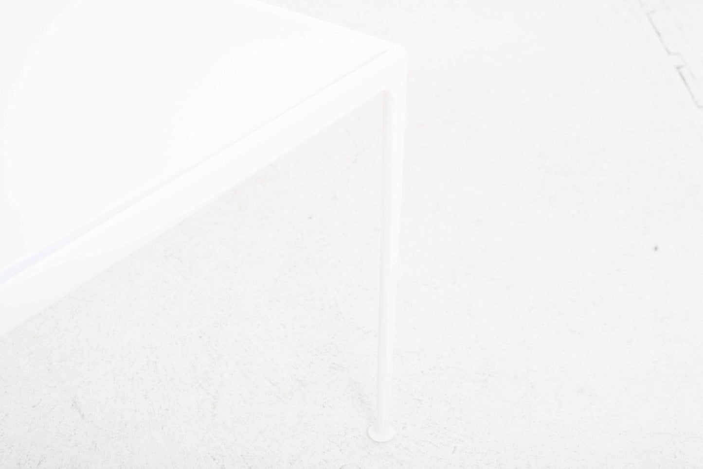 Vintage dining table by Richard Schultz for Knoll International