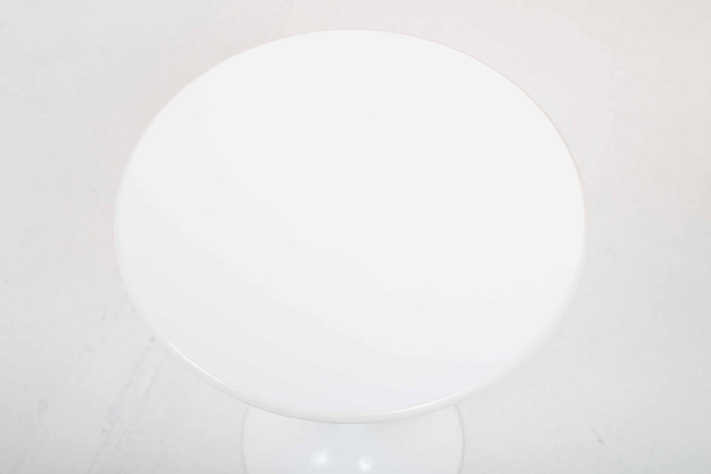 Vintage Beistelltisch Tulip von Eero Saarinen für Knoll in Weiß