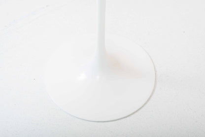 Vintage Beistelltisch Tulip von Eero Saarinen für Knoll in Weiß