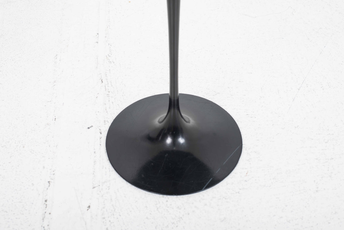 Vintage Beistelltisch "Tulip" von Eero Saarinen für Knoll International, schwarzer Marmor