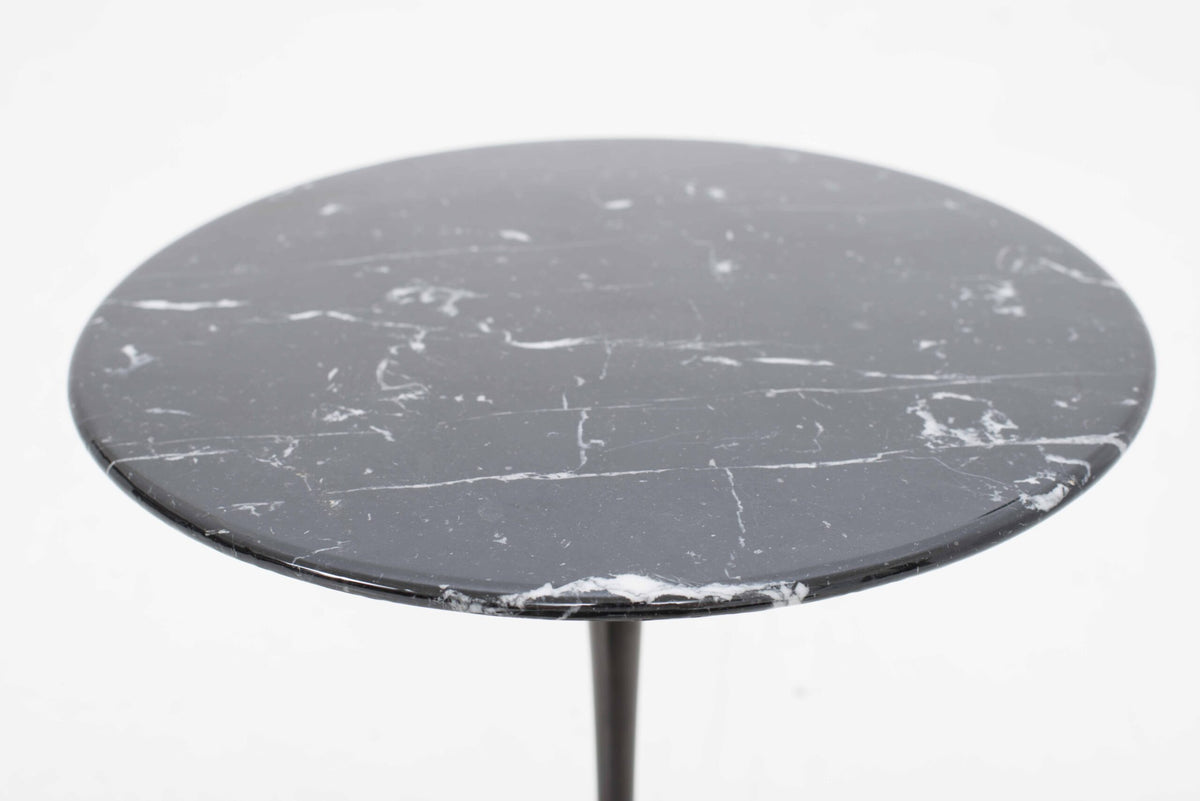 Vintage Beistelltisch Tulip von Eero Saarinen für Knoll International, schwarzer Marmor