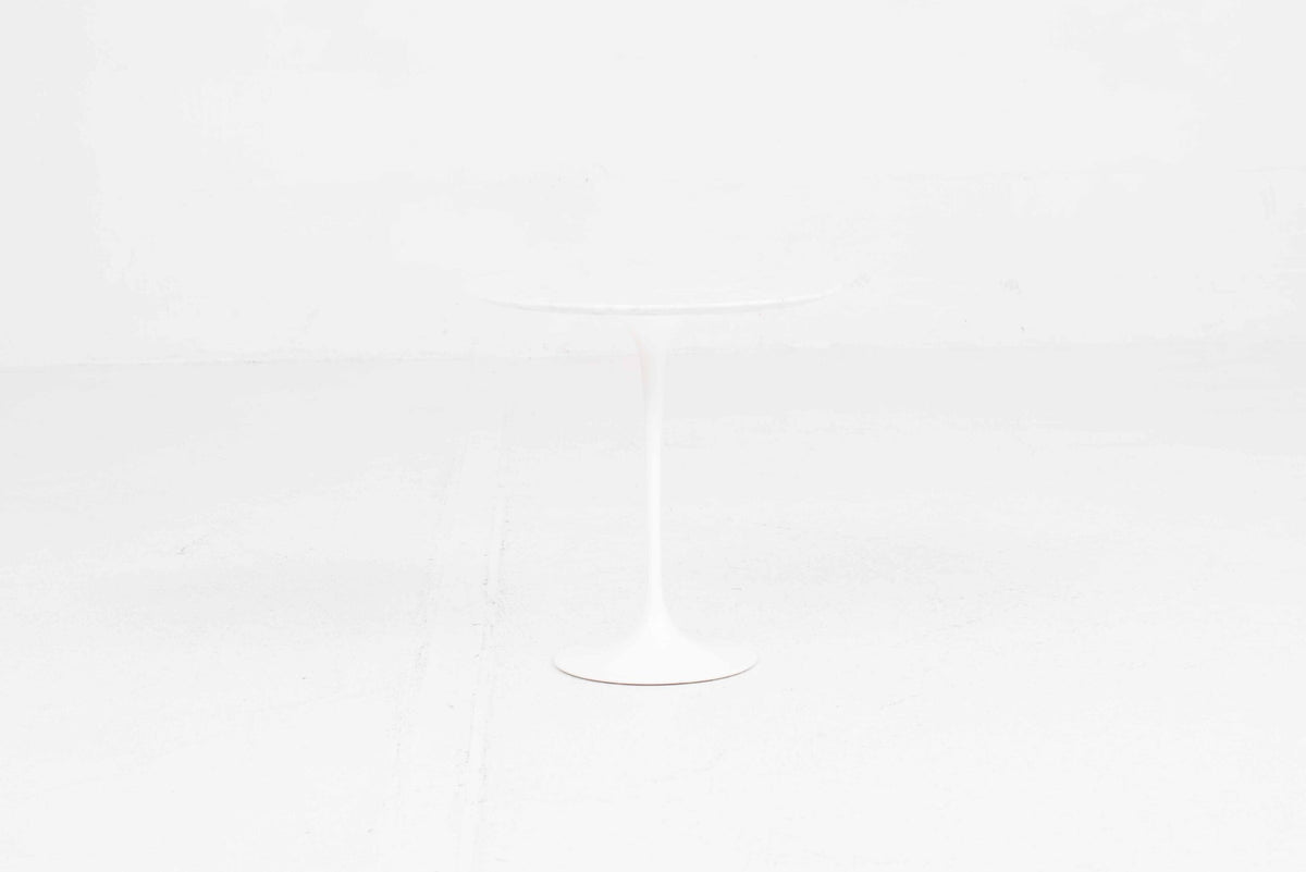 Vintage Beistelltisch Tulip von Eero Saarinen für Knoll, weißer Marmor