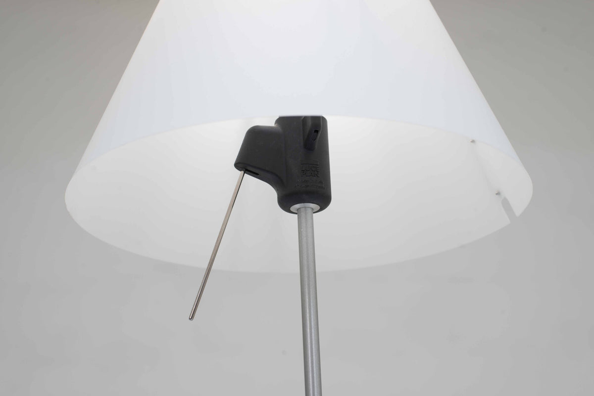 Lampe de table vintage Costanzina de Paolo Rizzatto pour Luceplan