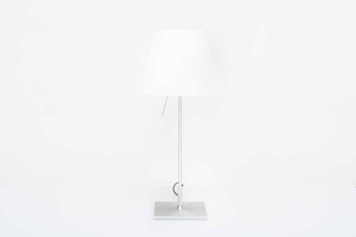 Lampe de table vintage Costanzina de Paolo Rizzatto pour Luceplan
