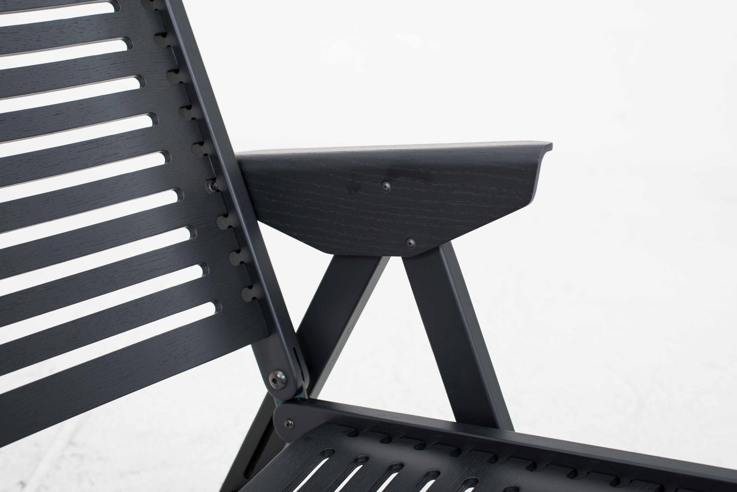 Fauteuil Rex Lounge de Niko Kralj en noir