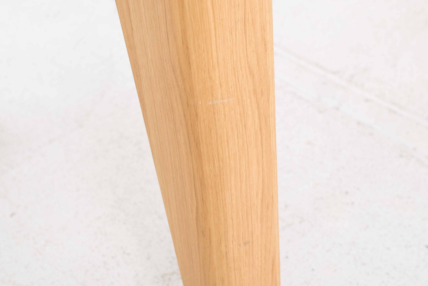 Table Pilotis Ply de Bart Schilder pour Rex Kralj en chêne