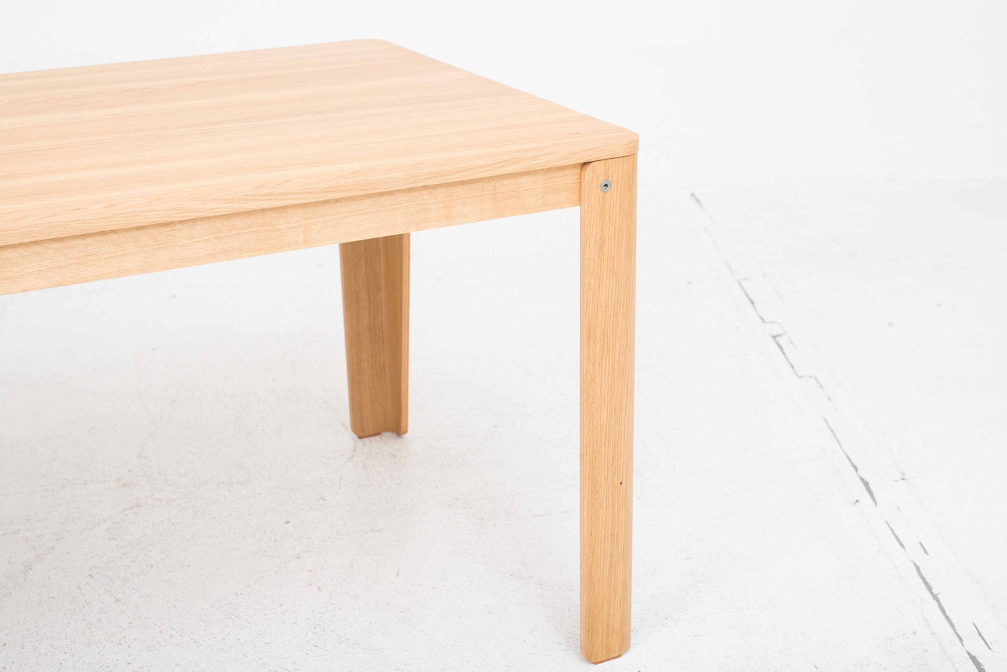 Table Pilotis Ply de Bart Schilder pour Rex Kralj en chêne