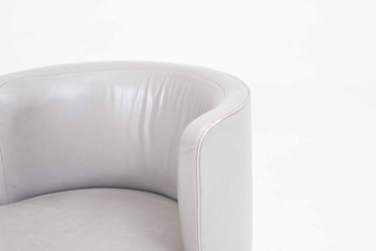 Fauteuil vintage Expo 70 de Hindermann en cuir gris par Robert et Trix Haussmann