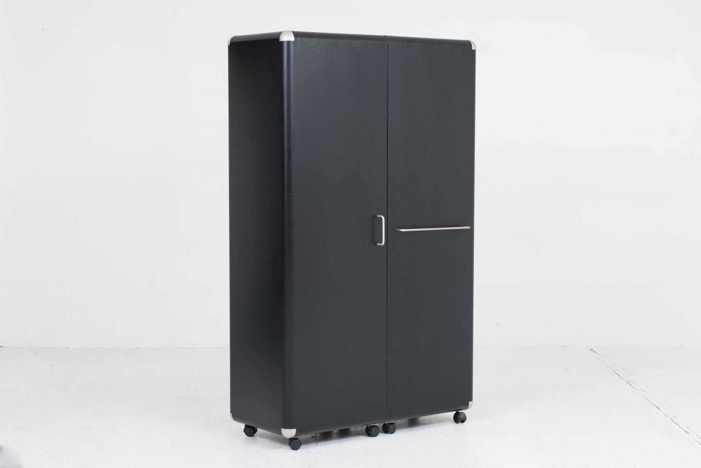 Vintage Shell cabinet by Ubald Klug for Röthlisberger