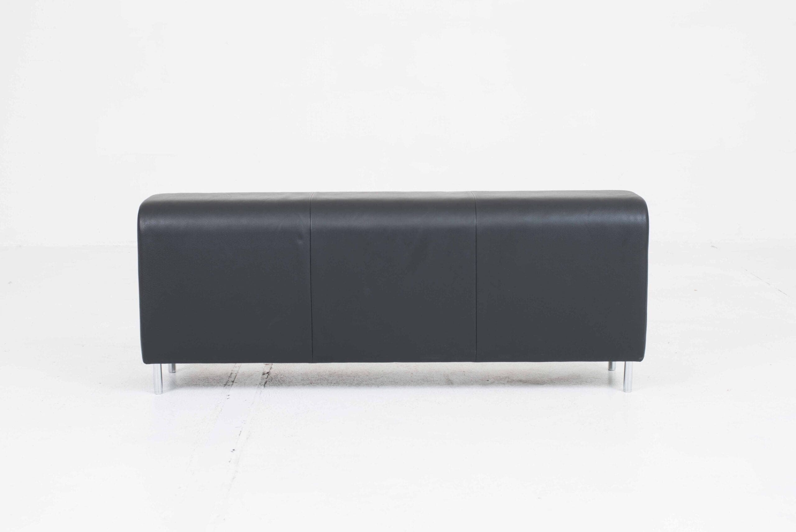 Vitra Bank III: Vintage leather bench by Jasper Morrison – 2nd home
