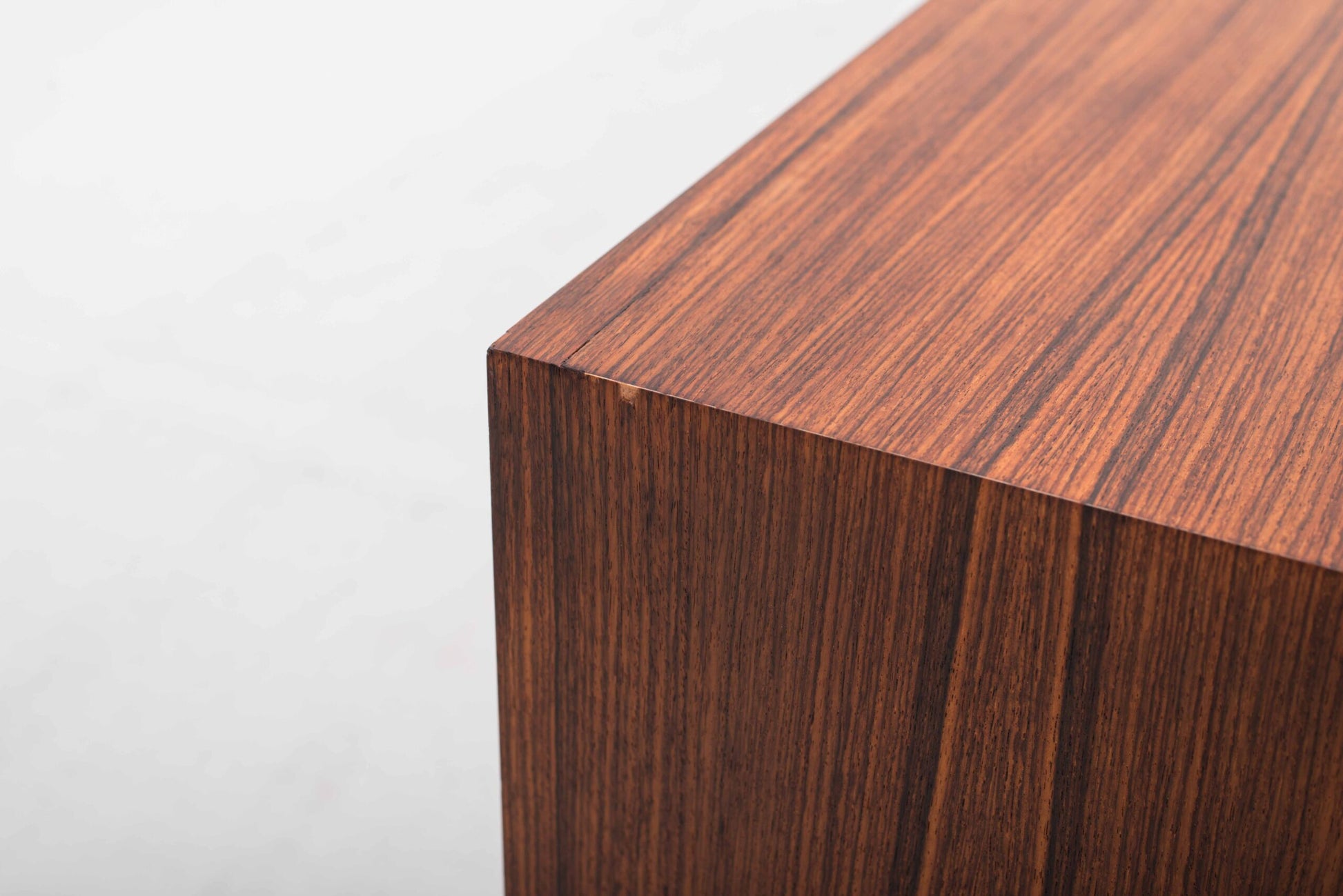 Vintage Sideboard aus Palisander, Schweizer Architekten