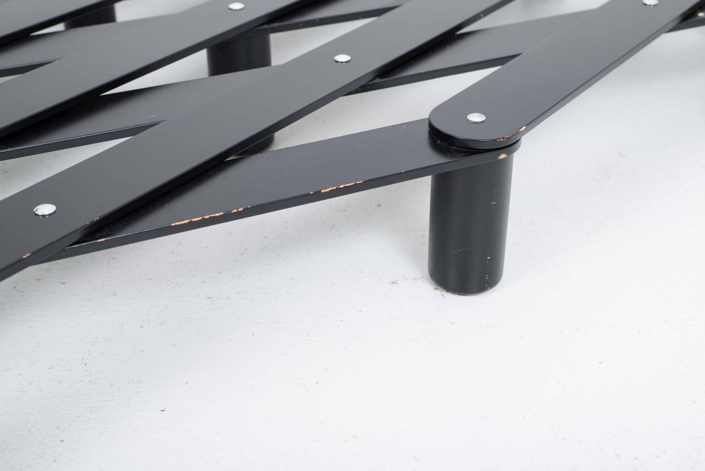 Vintage Scherenbett Thut von Kurt Thut für Thut in Schwarz