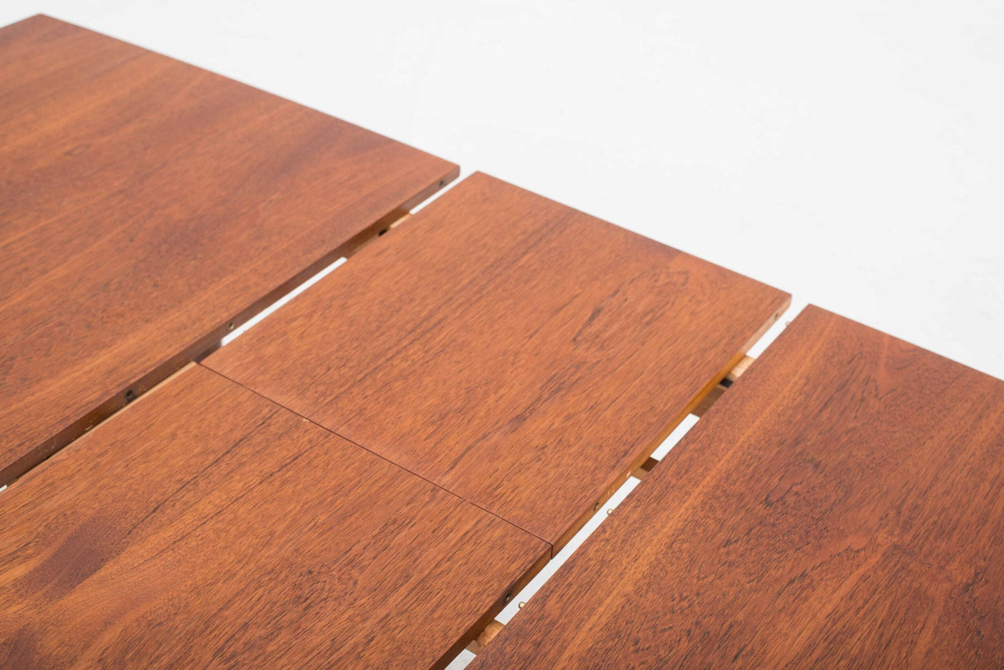 Table extensible vintage en teck design années 60 marron