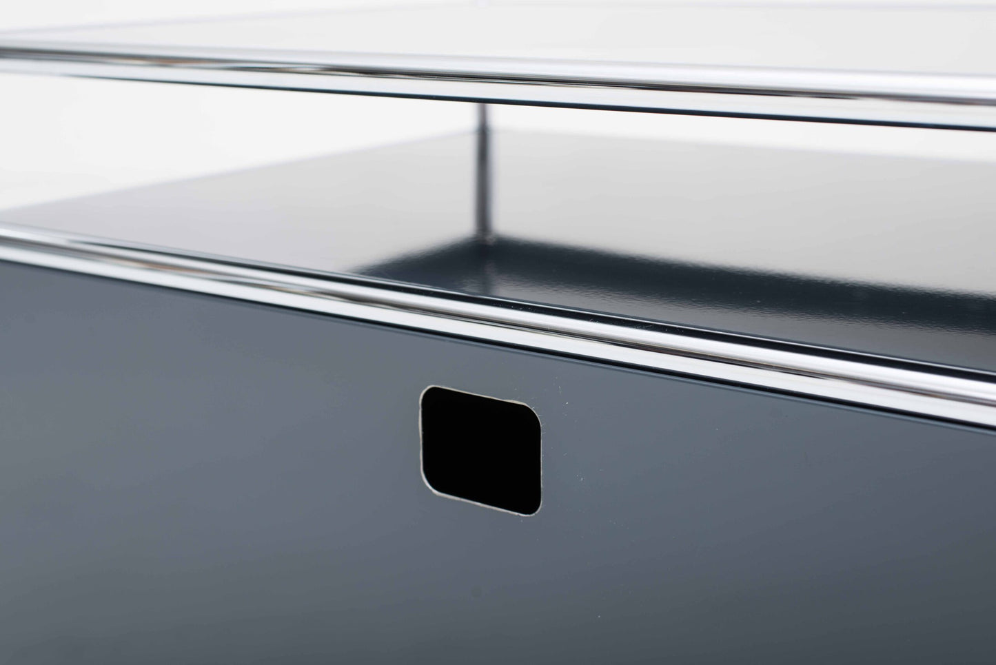 Meubles USM en gris anthracite