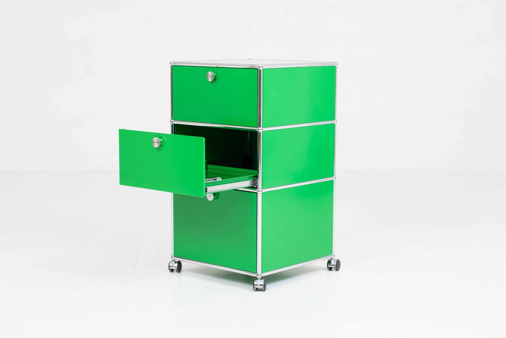 Vintage Rollmöbel von USM in Grün
