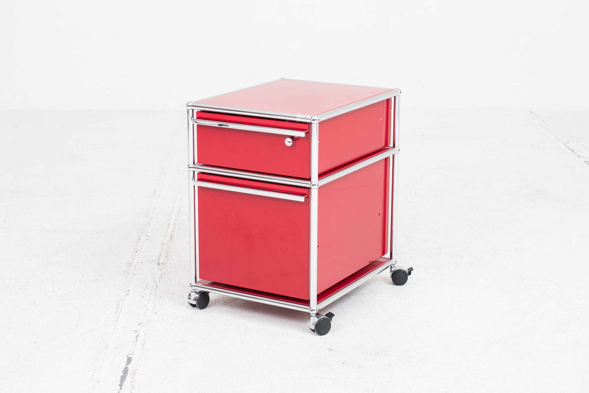 USM Mobile Container Ruby Red