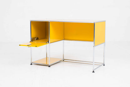 Vintage Schreibtisch B21 für USM goldgelb