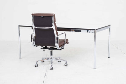 USM Schreibtisch 175cm x 100cm in Perlgrau