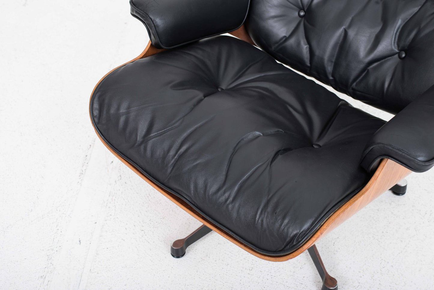 Vintage Lounge Chair und Ottoman 670 von Charles und Ray Eames für Vitra, Palisander