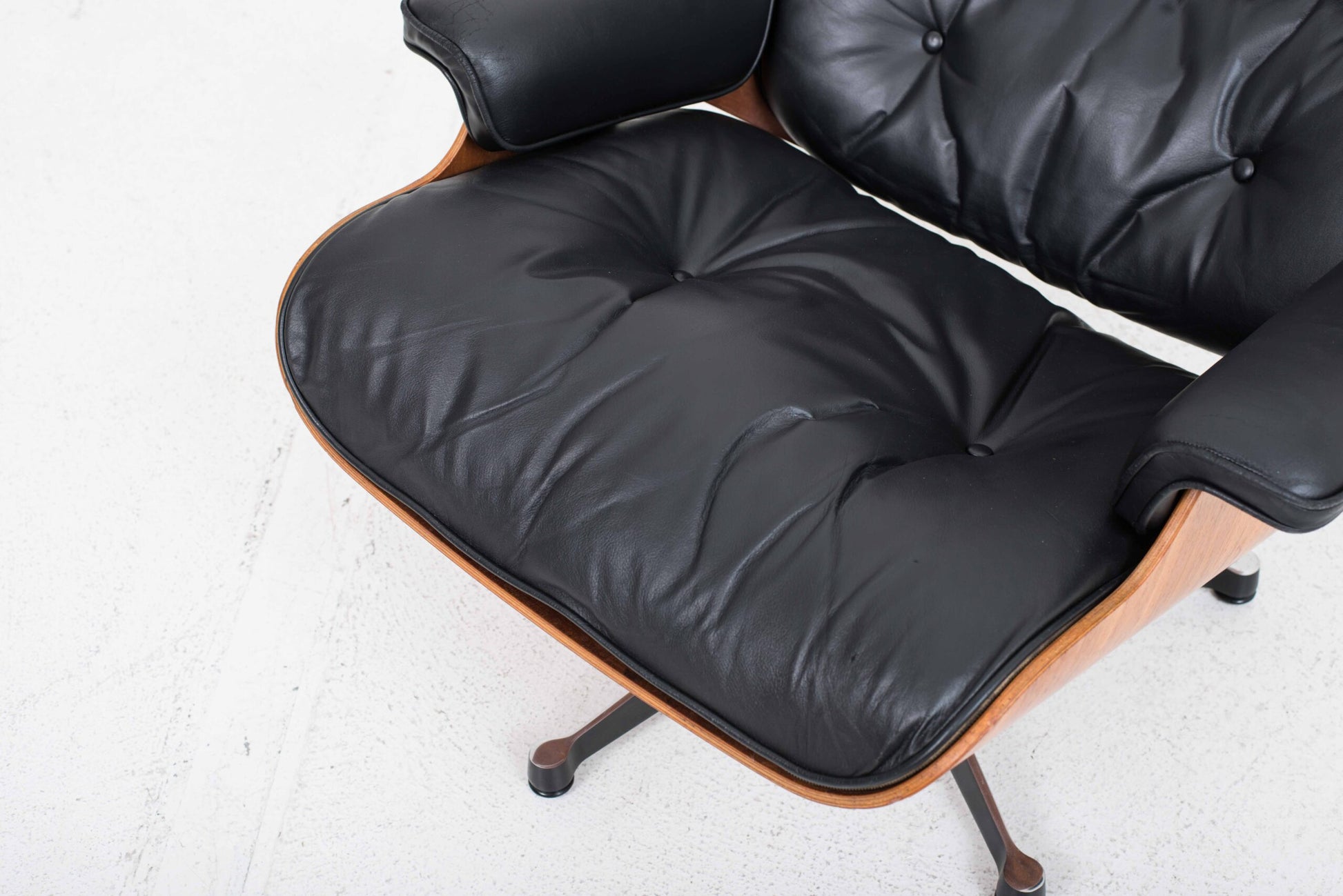 Vintage Lounge Chair und Ottoman 670 von Charles und Ray Eames für Vitra, Palisander
