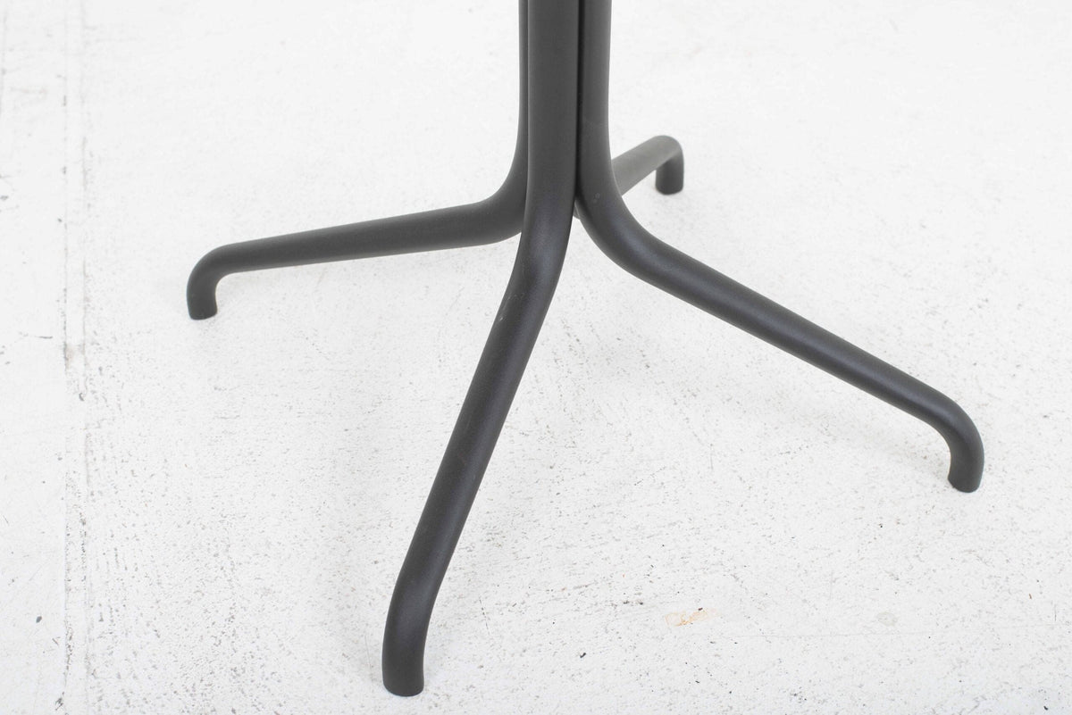 Belleville Bistrotisch von Ronan und Erwan Bouroullec für Vitra in dunkler Eiche