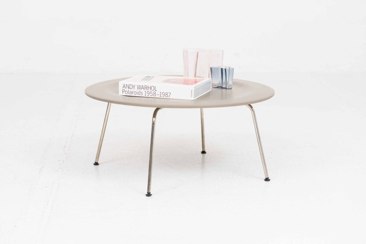 CTM Couchtisch von Charles und Ray Eames für Vitra in Graubeige