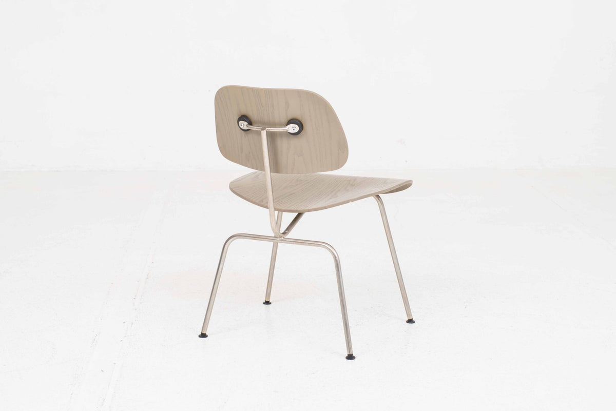 Vintage Stuhl DCM von Charles und Ray Eames für Vitra in Graubeige