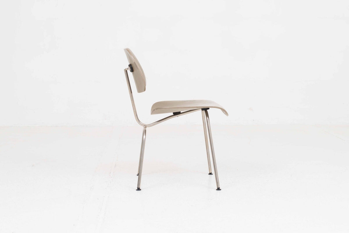 Vintage Stuhl DCM von Charles und Ray Eames für Vitra in Graubeige