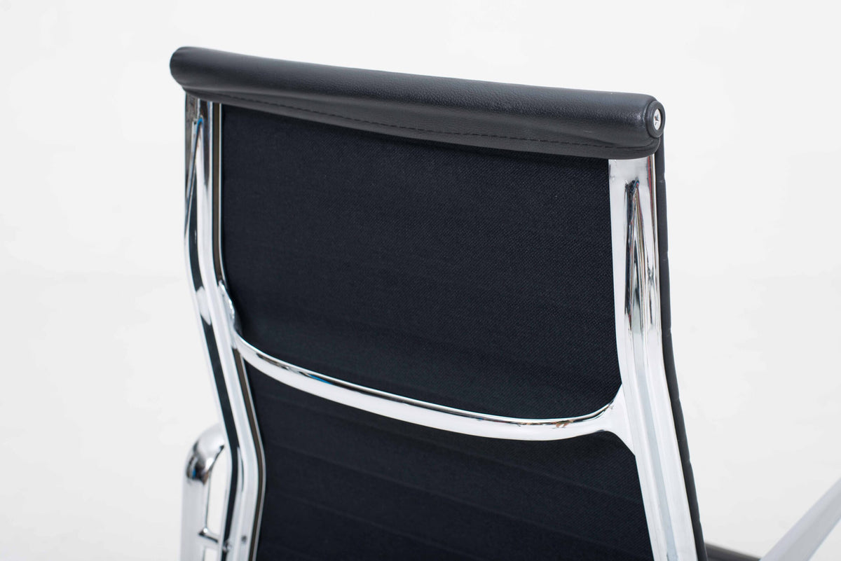 Vintage Bürostuhl EA 119 von Charles und Ray Eames für Vitra, schwarzes Leder