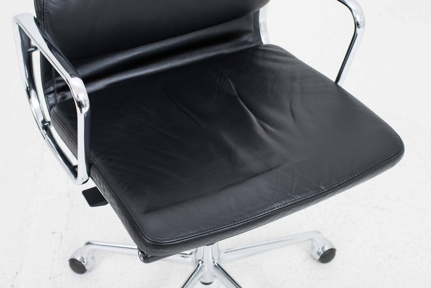 Vintage Bürostuhl EA 219 Soft Pad von Charles und Ray Eames für Vitra